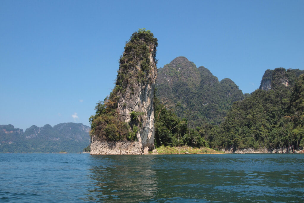 Everything You Need To Know Before And When Is Great To Visiting Khao Sok National Park | SUPERPOBYT World