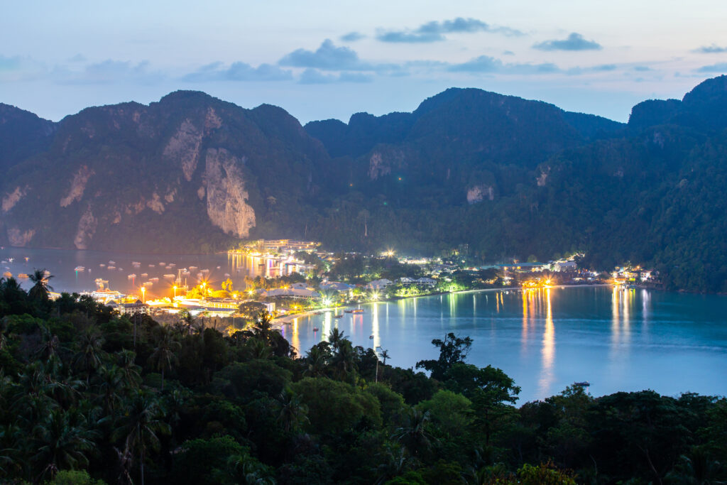 Everything You Need To Know Before And When Is Great To Visiting Khao Sok National Park | SUPERPOBYT World