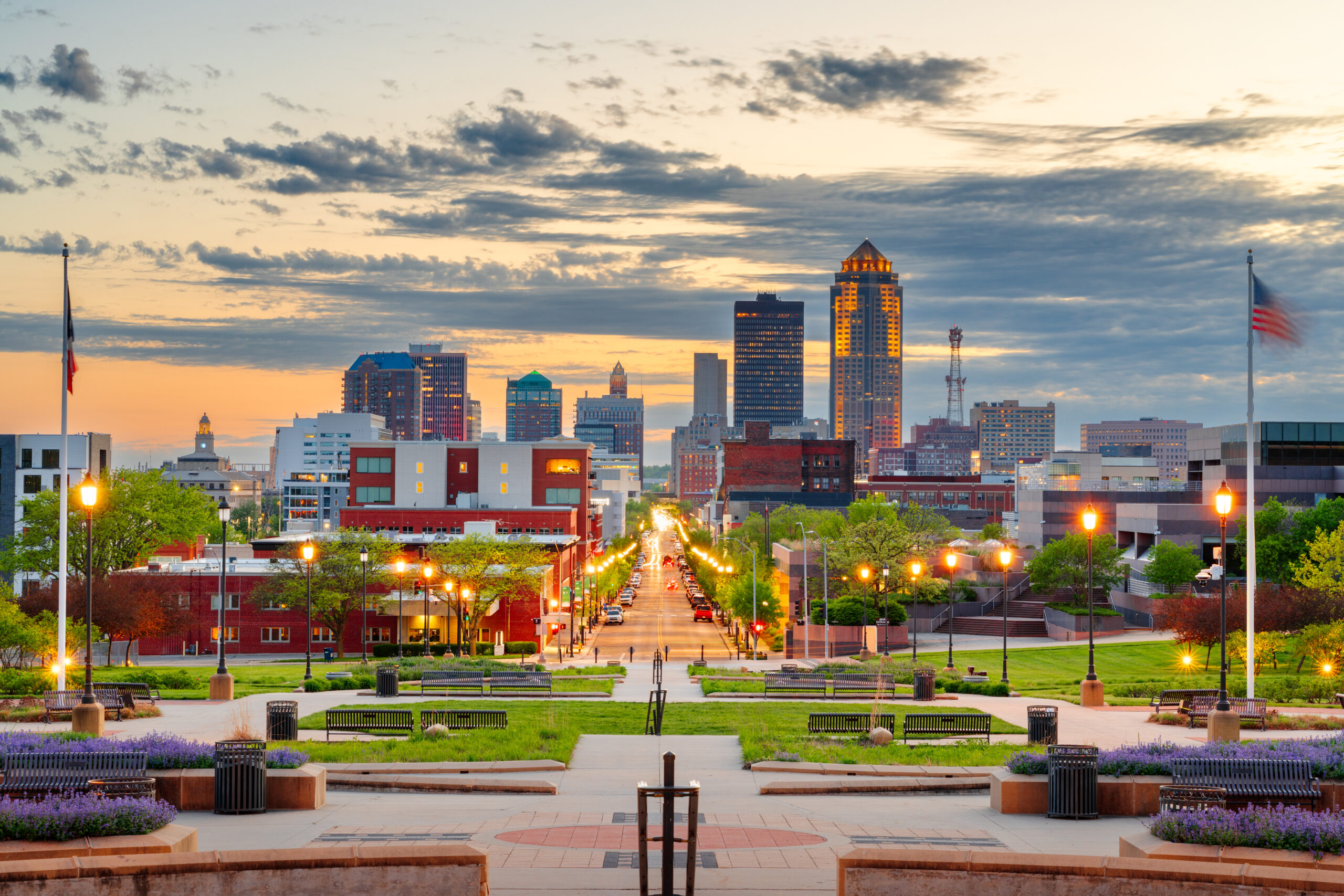 Explore Iowa's History By Visiting A Great Place To Relax, Recharge, Escape, And Make Meaningful Connections While Travel | SUPERPOBYT World